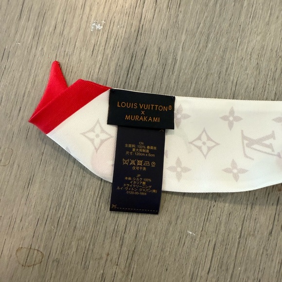 Louis Vuitton x Murakami Cerises Cherry White Bandeau Silk Scarf- NIB - Picture 5 of 7